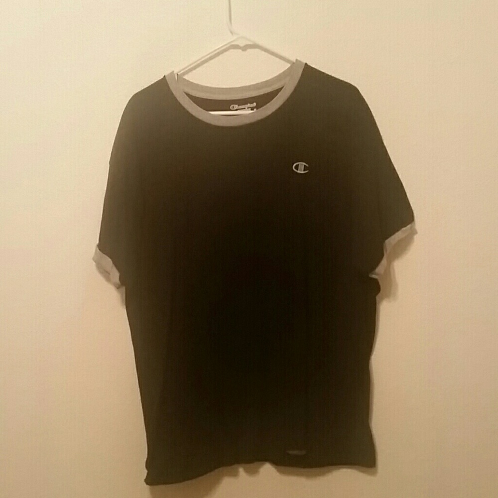 Men's XL black t-shirt